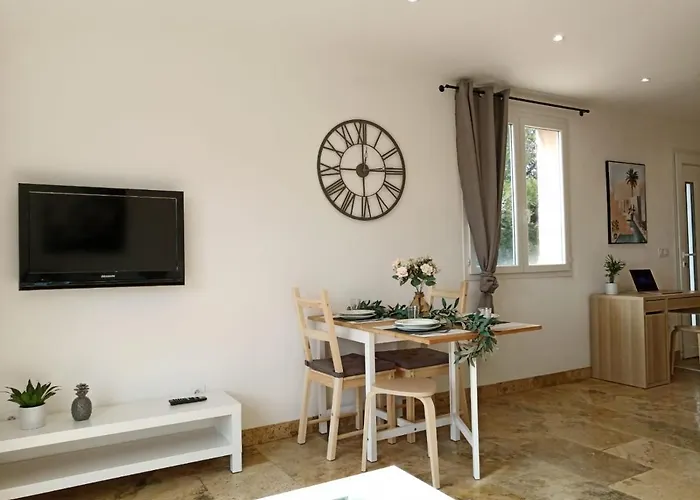 Appartement Lumineux Au Coeur De La Garrigue